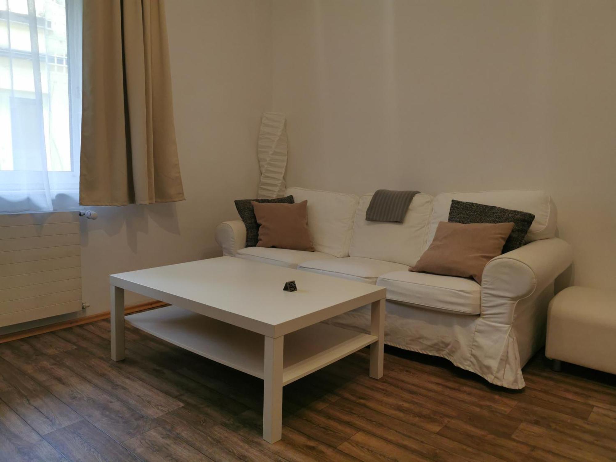 Apartment Ferienunterkuenfte In Sievering Mit Self-Check-In Vienna